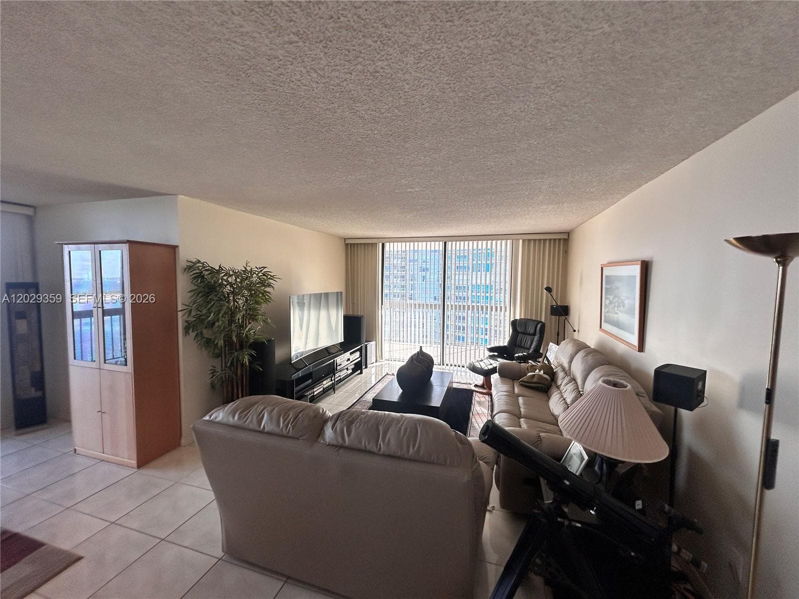 2333 Brickell Ave # 1402, Miami, FL 33129 photo 4