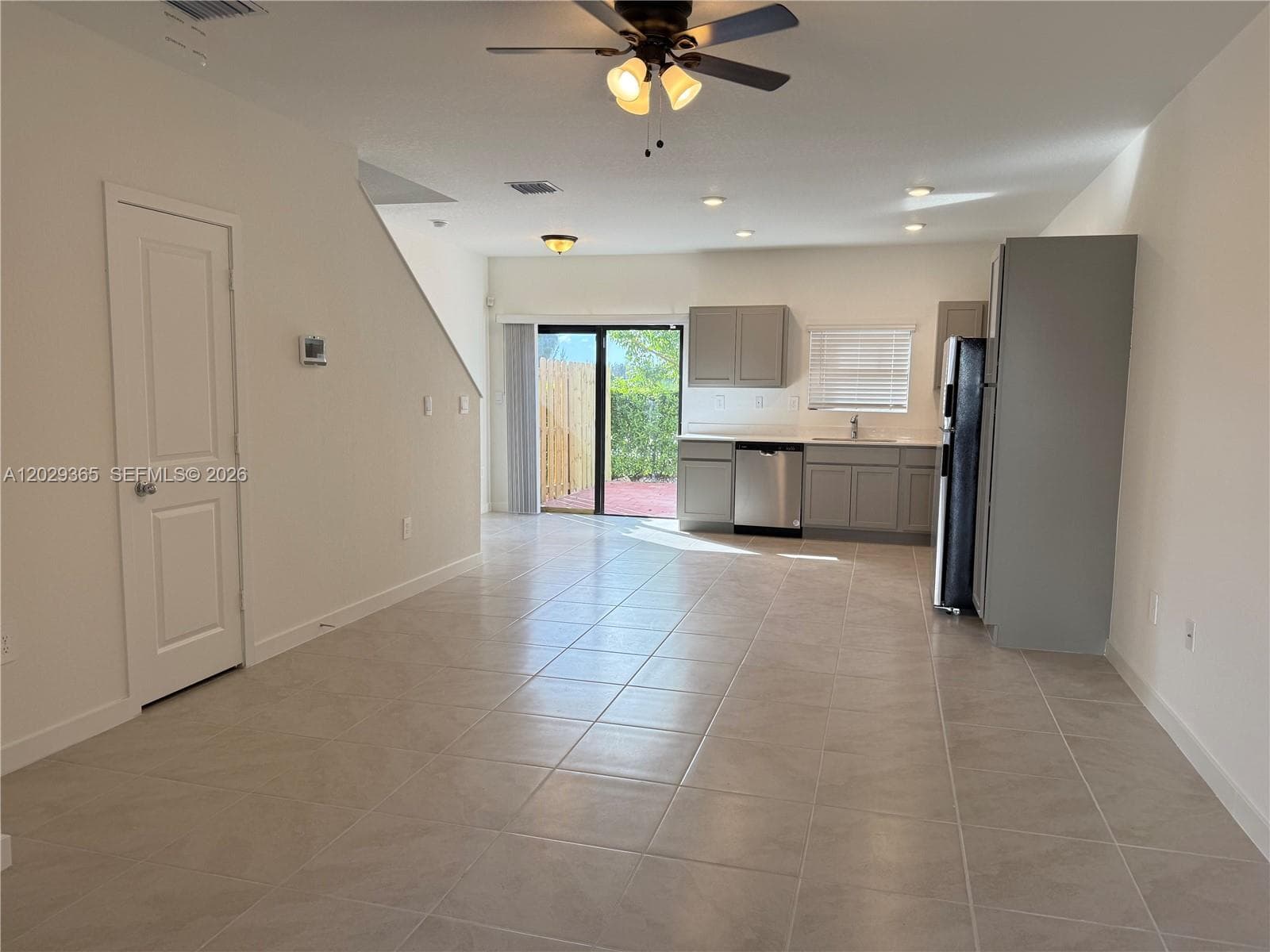 540 NE 1st Dr, Florida City, FL 33034 photo 3
