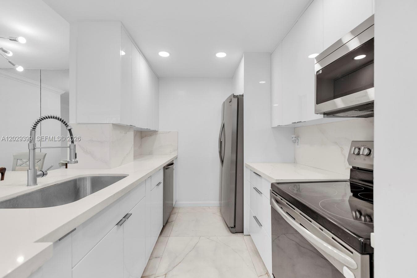 16518 NE 26th Ave # 202, North Miami Beach, FL 33160 photo 5