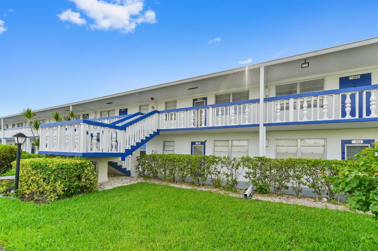 294 Prescott O, Deerfield Beach, FL 33442 photo 3