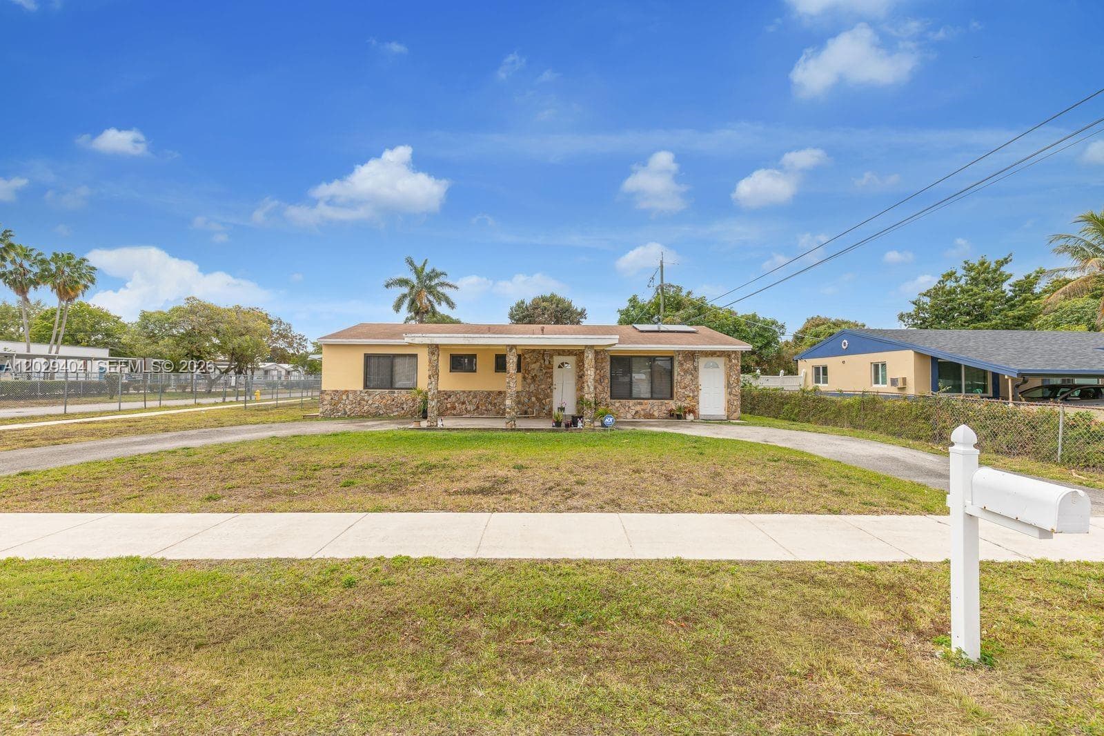 6200 SW 18th St, North Lauderdale, FL 33068 photo 5