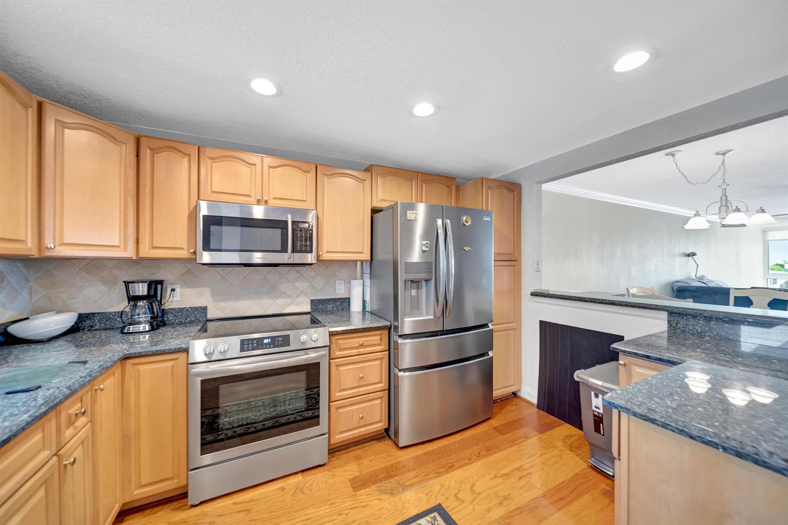 3100 NE 49 Street # 403, Fort Lauderdale, FL 33308 photo 2