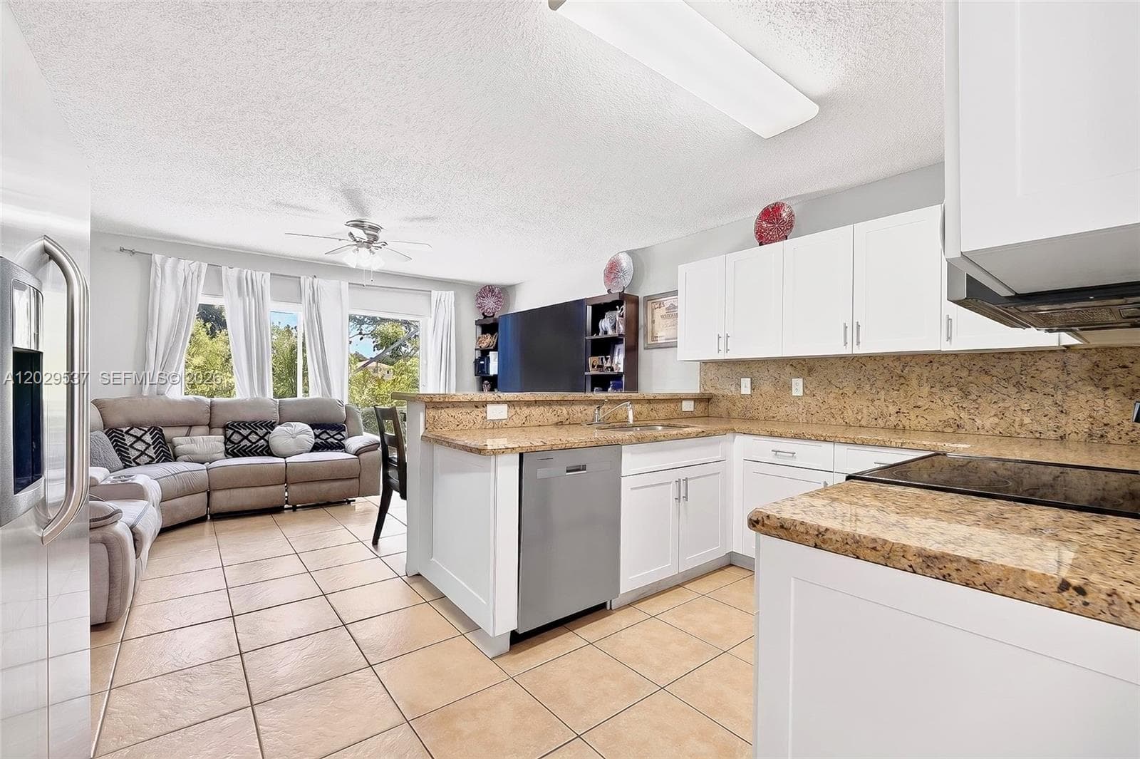 6124 NW 40th St, Coral Springs, FL 33067 photo 3