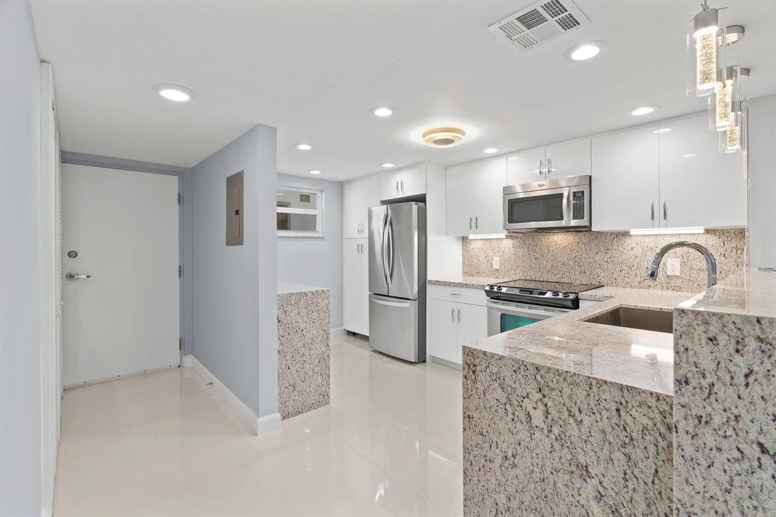 3580 S Ocean Boulevard # 8b, South Palm Beach, FL 33480 photo 5