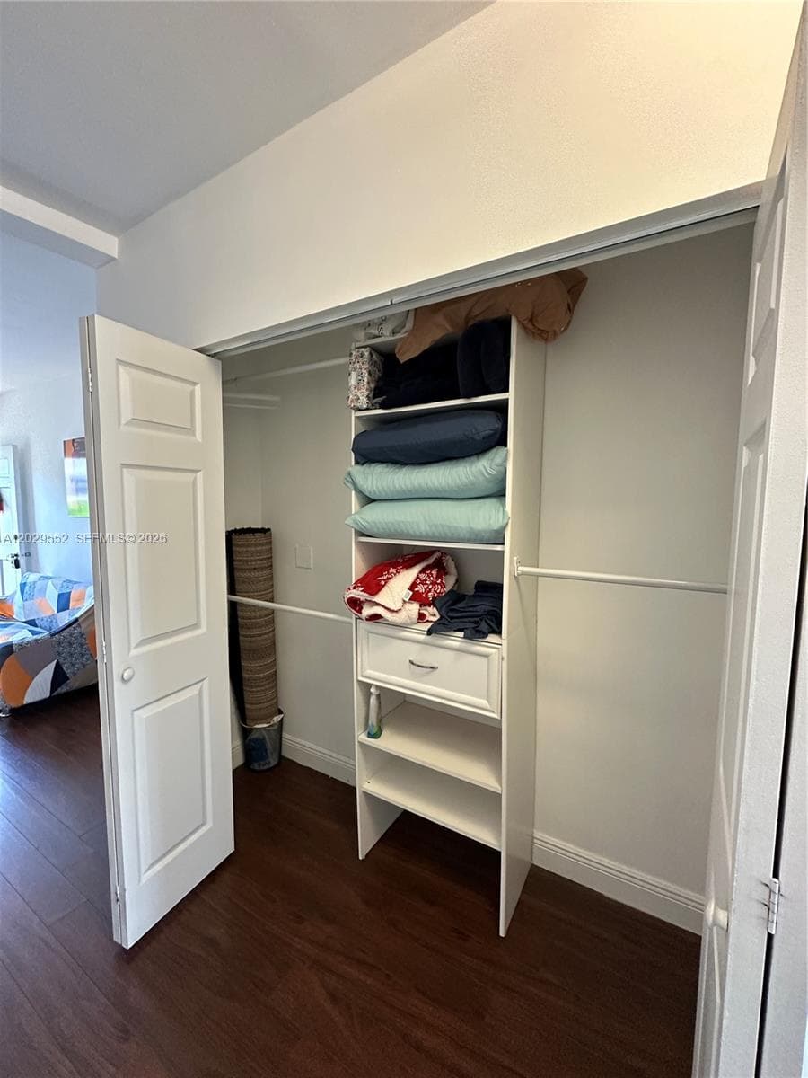 911 Meridian Ave # 206, Miami Beach, FL 33139 photo 5