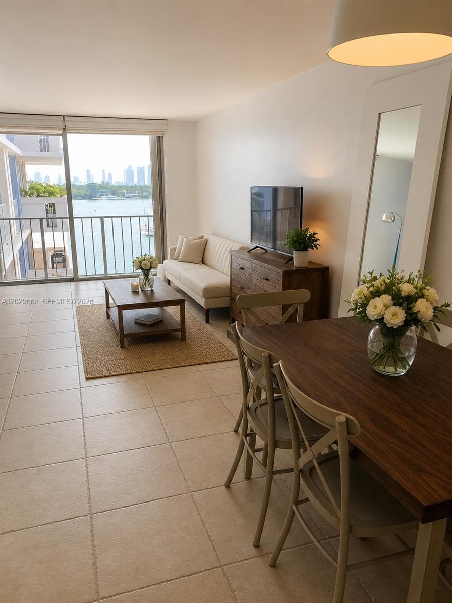 800 West Ave # 715, Miami Beach, FL 33139 photo 2