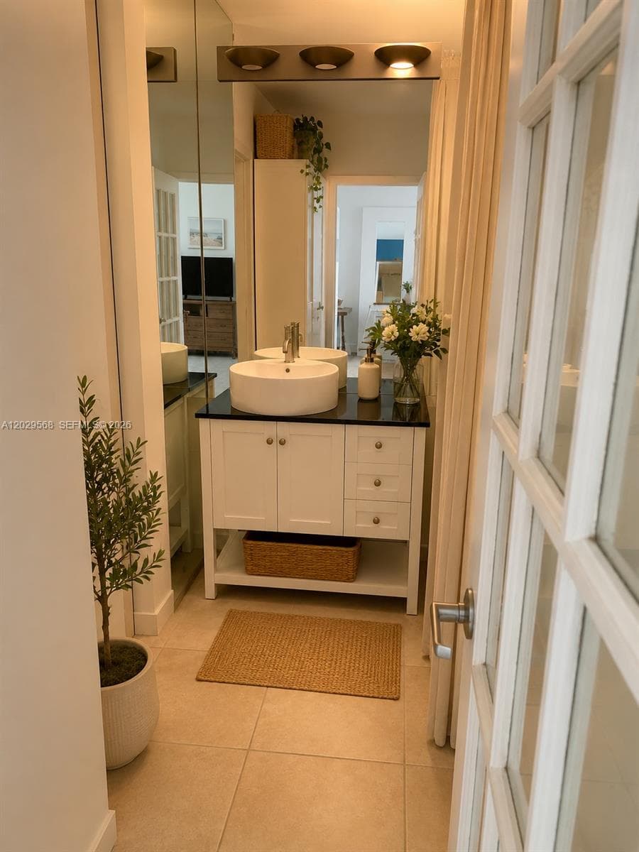 800 West Ave # 715, Miami Beach, FL 33139 photo 5