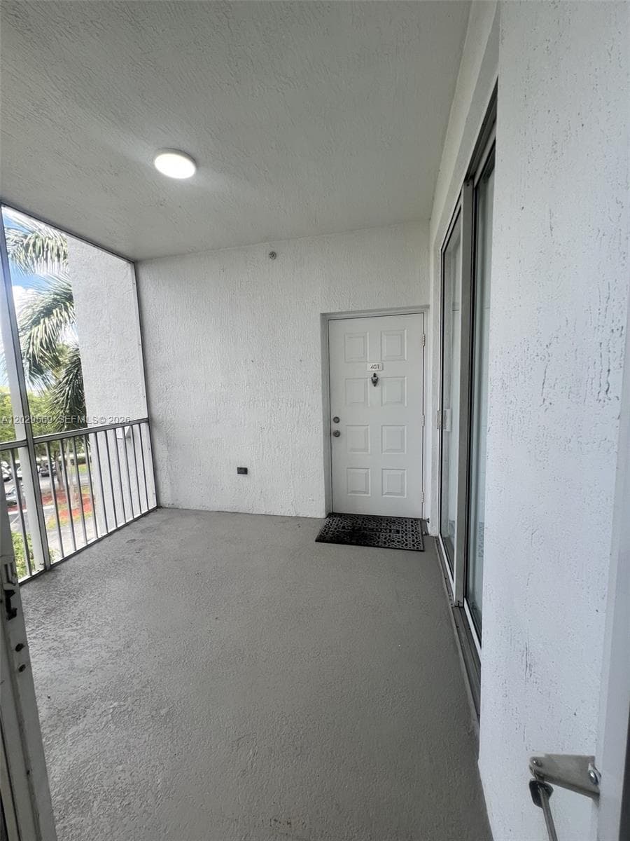 10750 NW 66th St # 401, Doral, FL 33178 photo 4