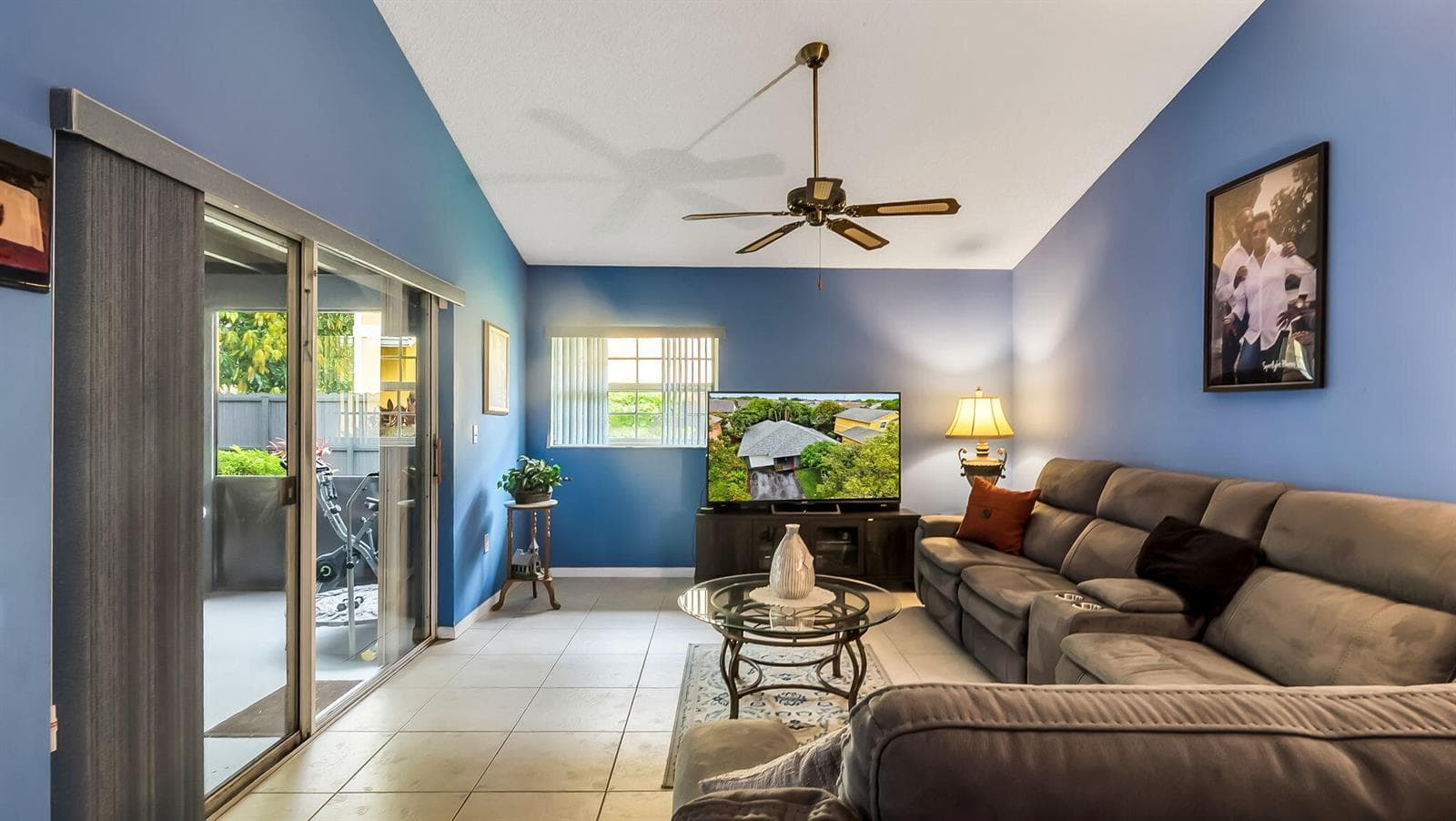 9720 SW 12th Street, Pembroke Pines, FL 33025 photo 5