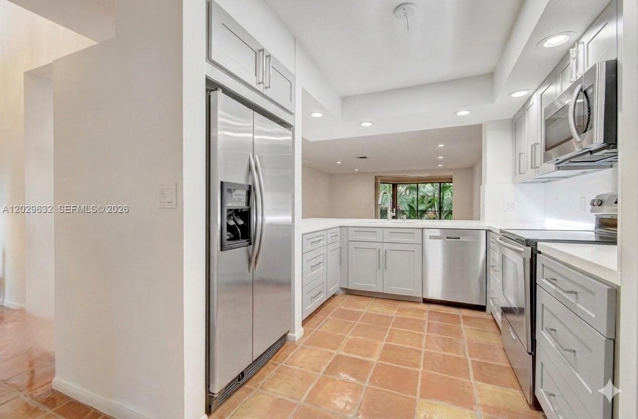 5375 10th Fairway Dr # 2, Delray Beach, FL 33484 photo 4