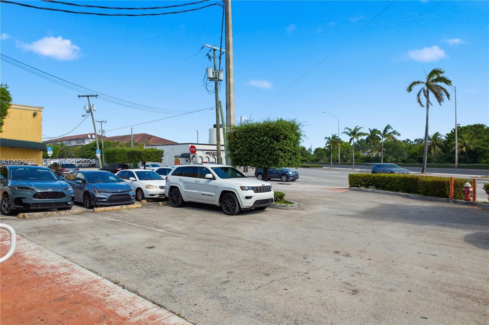 1815 W okeechobee rd, Hialeah, FL 33010 photo 3