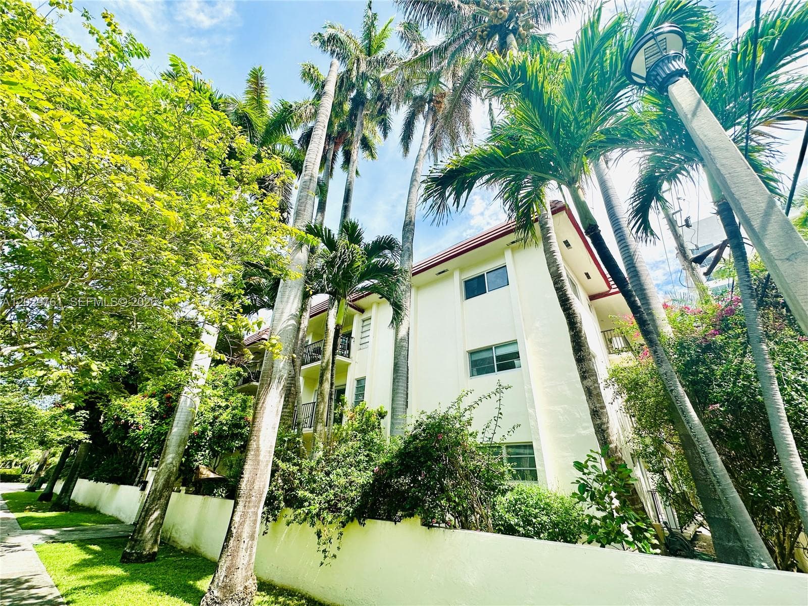 1821 Jefferson Ave # 205, Miami Beach, FL 33139 photo 2