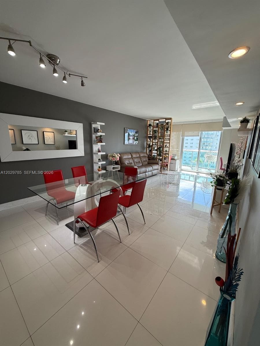19370 Collins Ave # 912, Sunny Isles Beach, FL 33160 photo 5