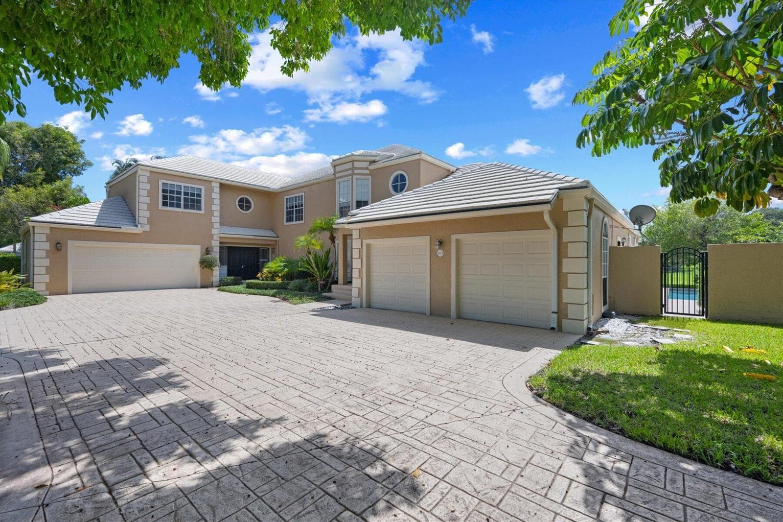 11875 Pebblewood Drive # 201, Wellington, FL 33414 photo 4