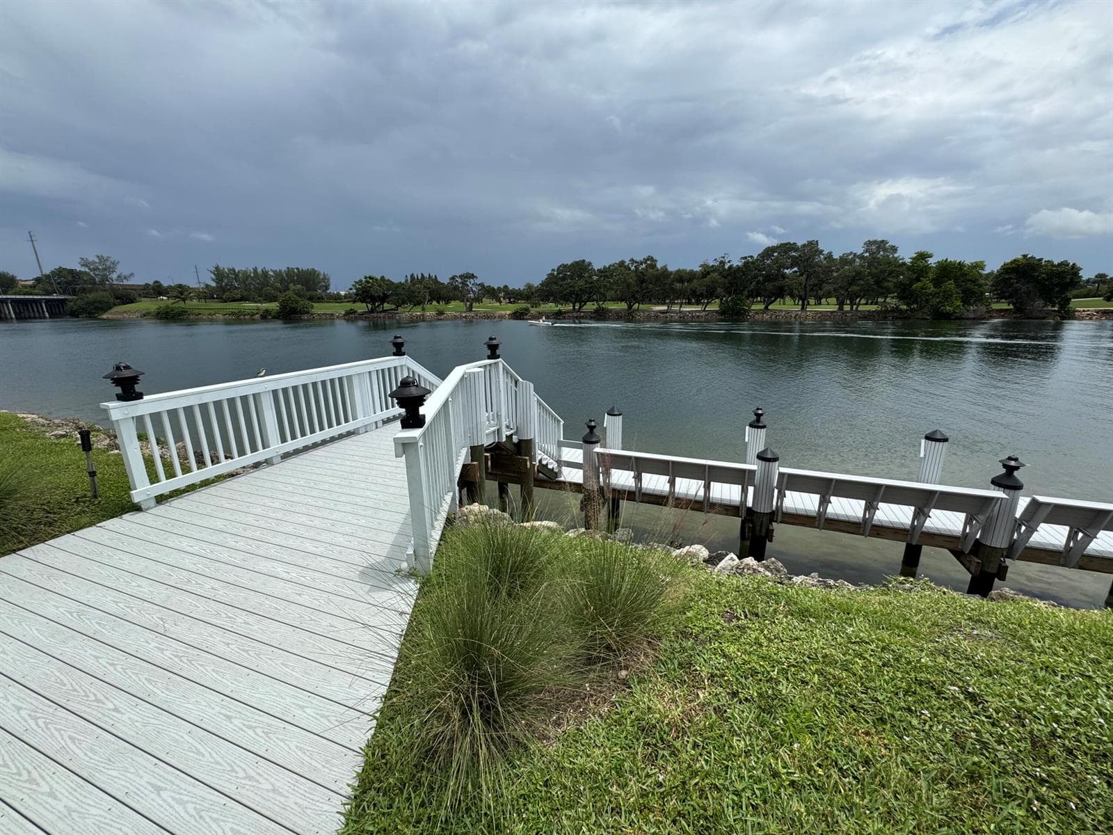 336 Golfview Road # 706, North Palm Beach, FL 33408 photo 4
