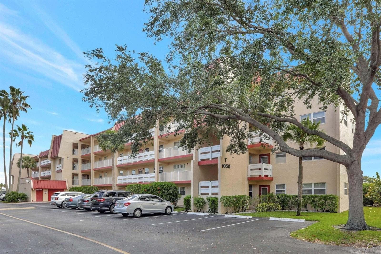 1015 Country Club Drive # 307, Margate, FL 33063 photo 2