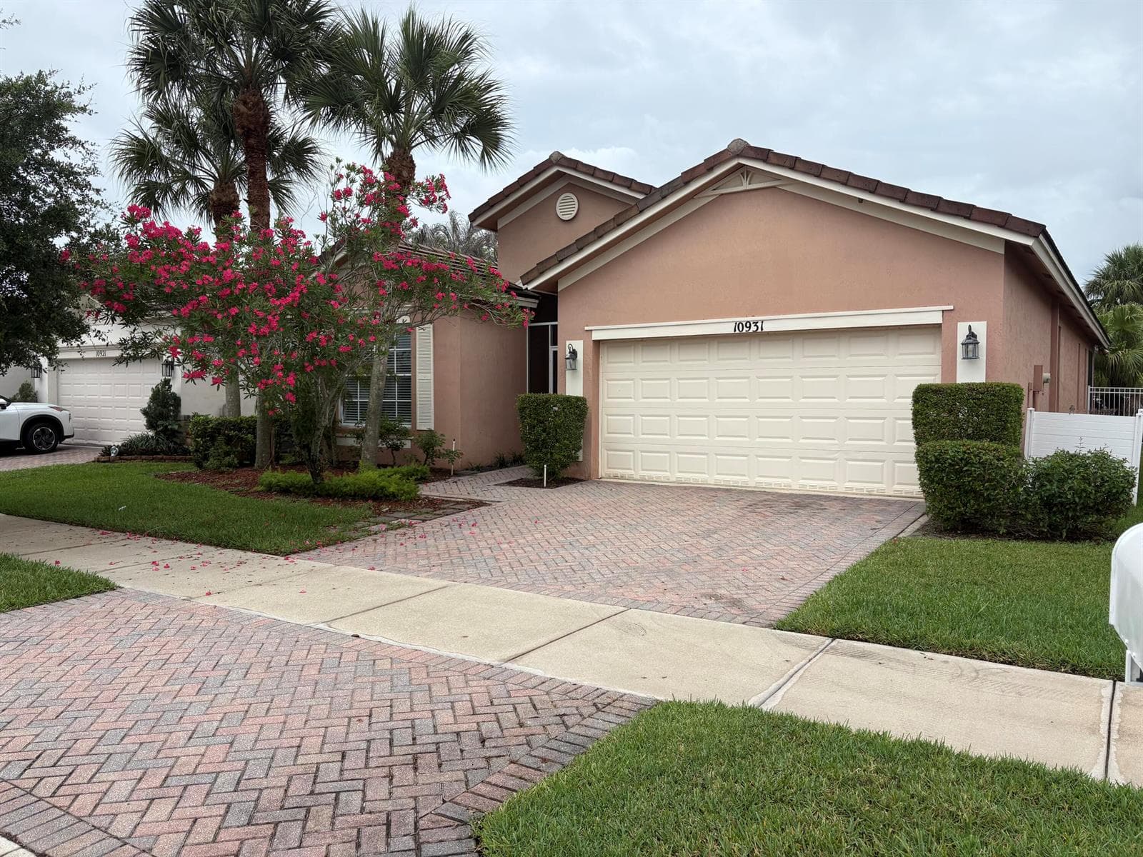 10931 SW Dunhill Court SW, Port St. Lucie, FL 34987 photo 3
