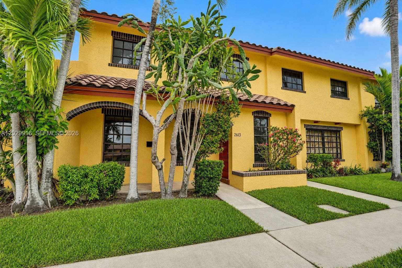 2613 NW 47th Ter # 202, Lauderdale Lakes, FL 33313 photo 2