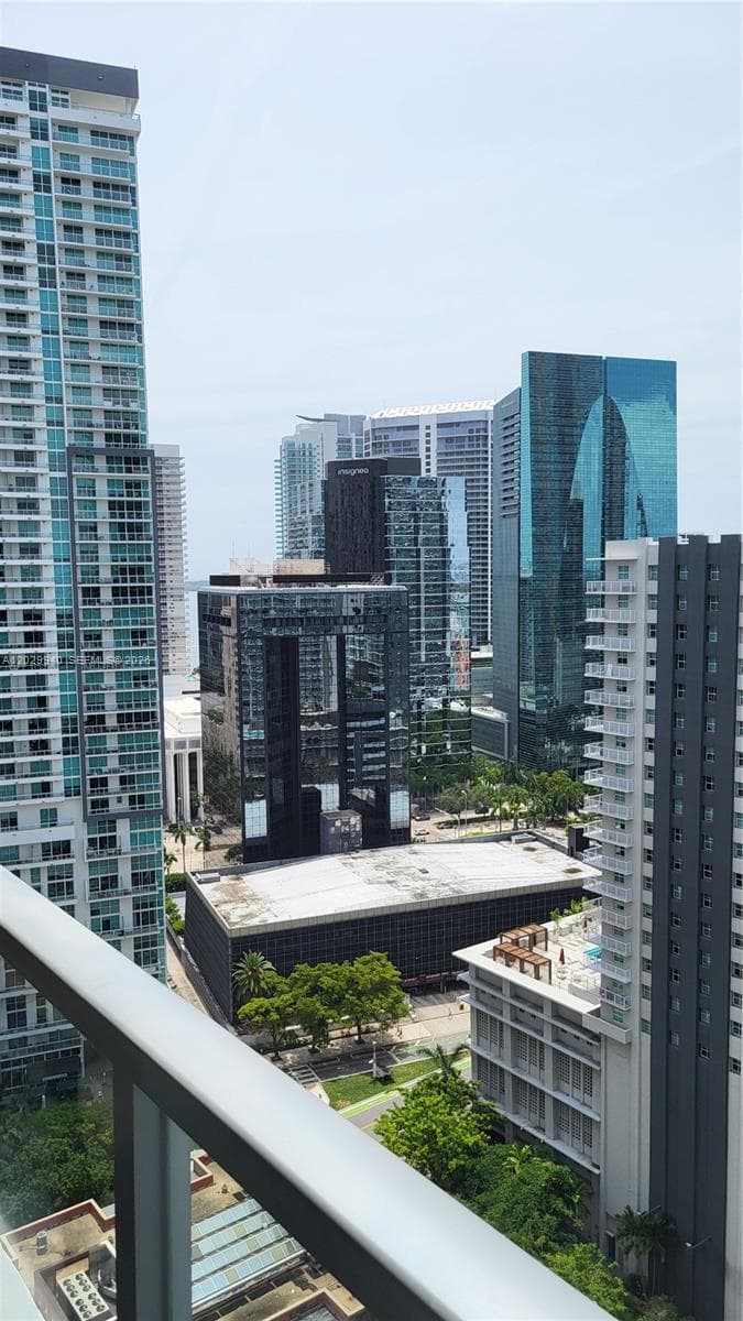 1111 SW 1 AV # 2718-N, Miami, FL 33130 photo 3