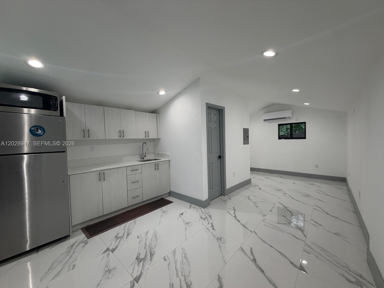 5350 NW 174th Dr, Miami Gardens, FL 33055 photo 3