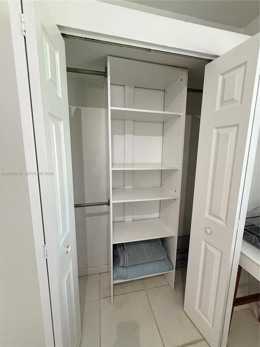 601 Michigan Ave # 3, Miami Beach, FL 33139 photo 5