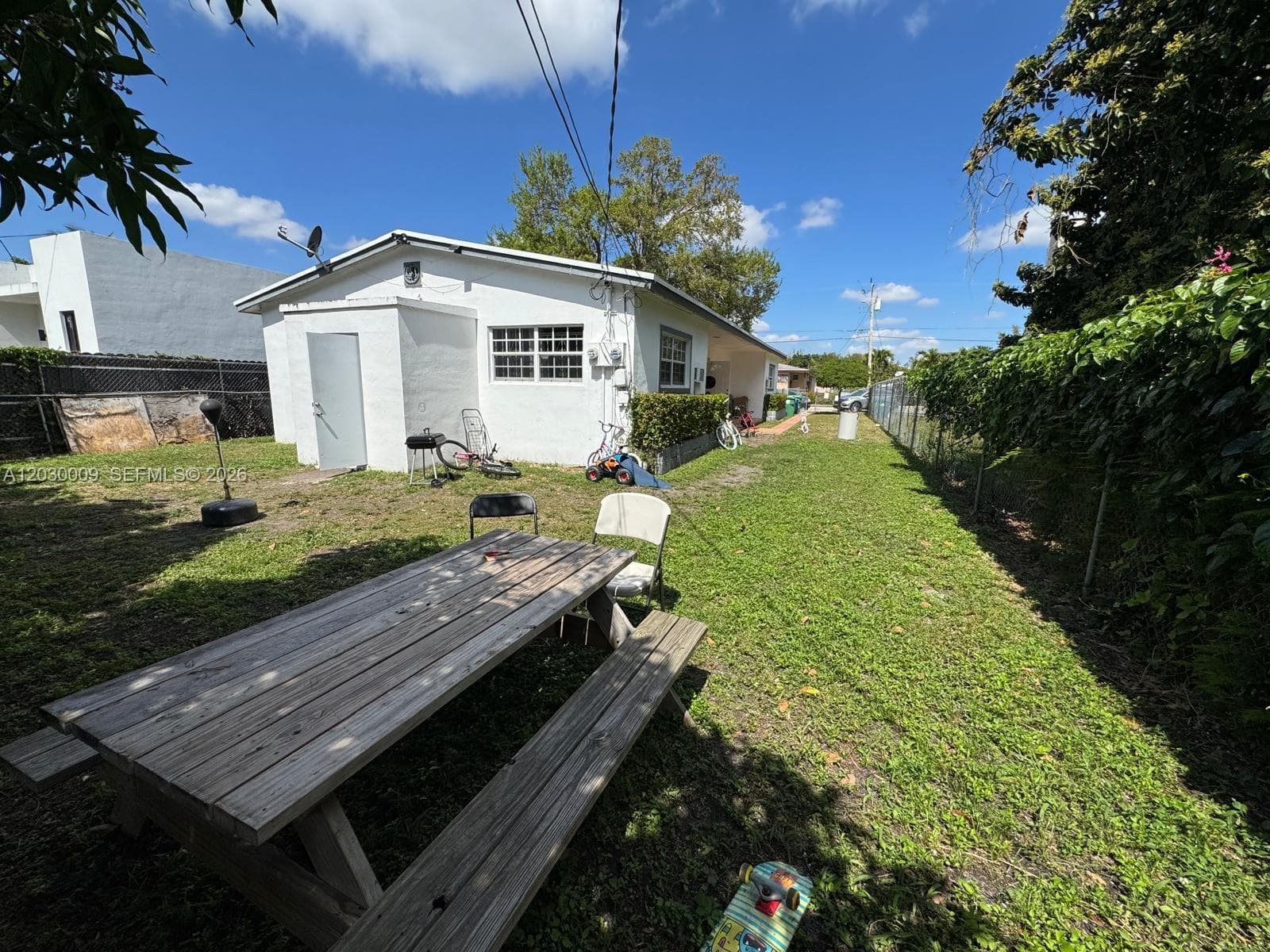 1226 NE 112th St # 1226, Miami, FL 33161 photo 2