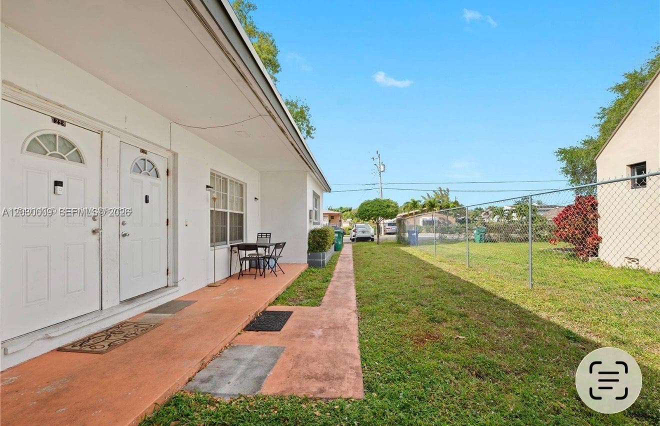 1226 NE 112th St # 1226, Miami, FL 33161 photo 4