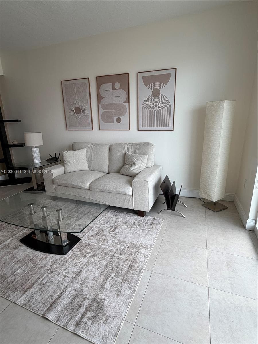 275 NE 18th # 1709, Miami, FL 33132 photo 3