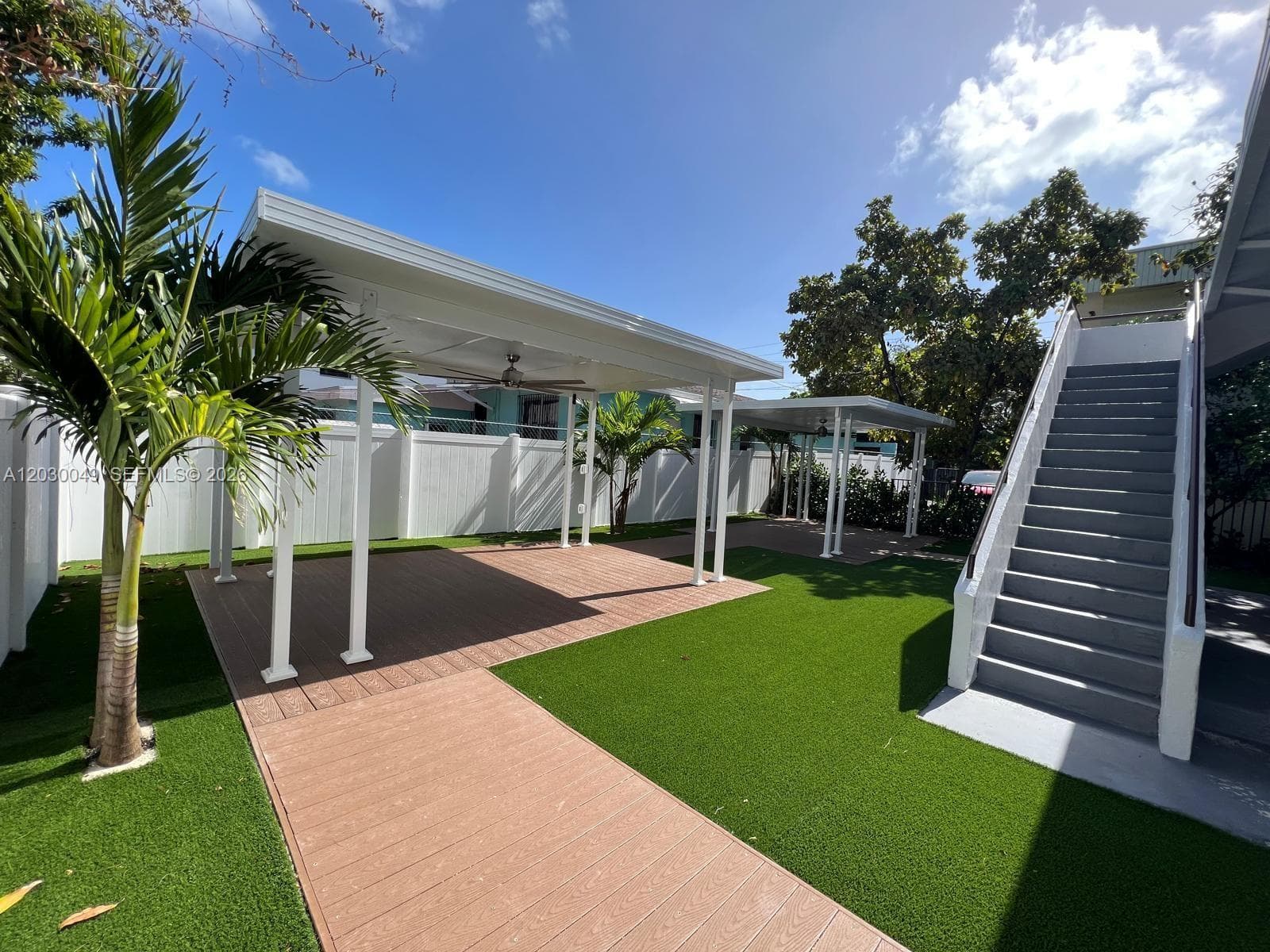 331 SW 11th Ave, Miami, FL 33130 photo 2