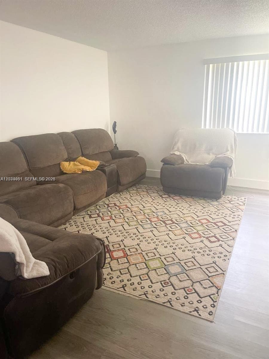 177 Lakeview Dr # 104, Weston, FL 33326 photo 5