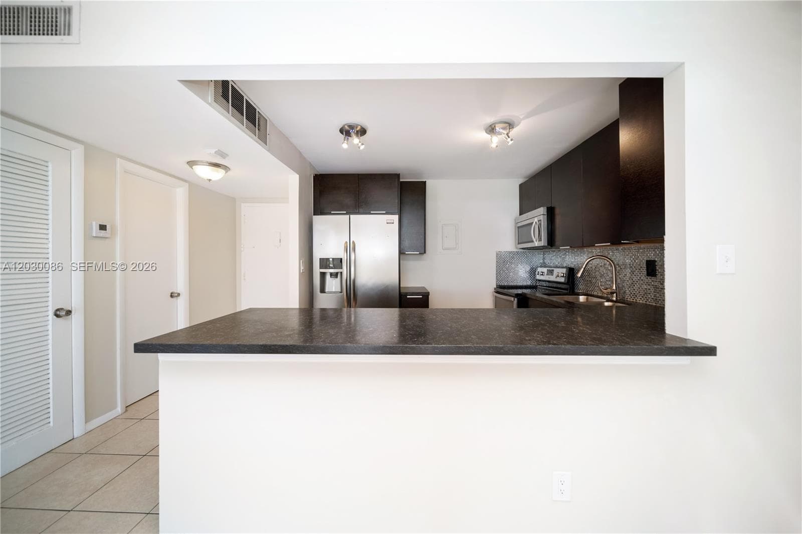 16740 NE 9th Ave # 609, North Miami Beach, FL 33162 photo 5