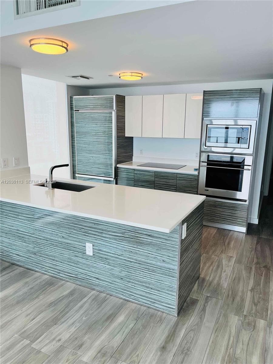 460 NE 28th St # 1408, Miami, FL 33137 photo 3