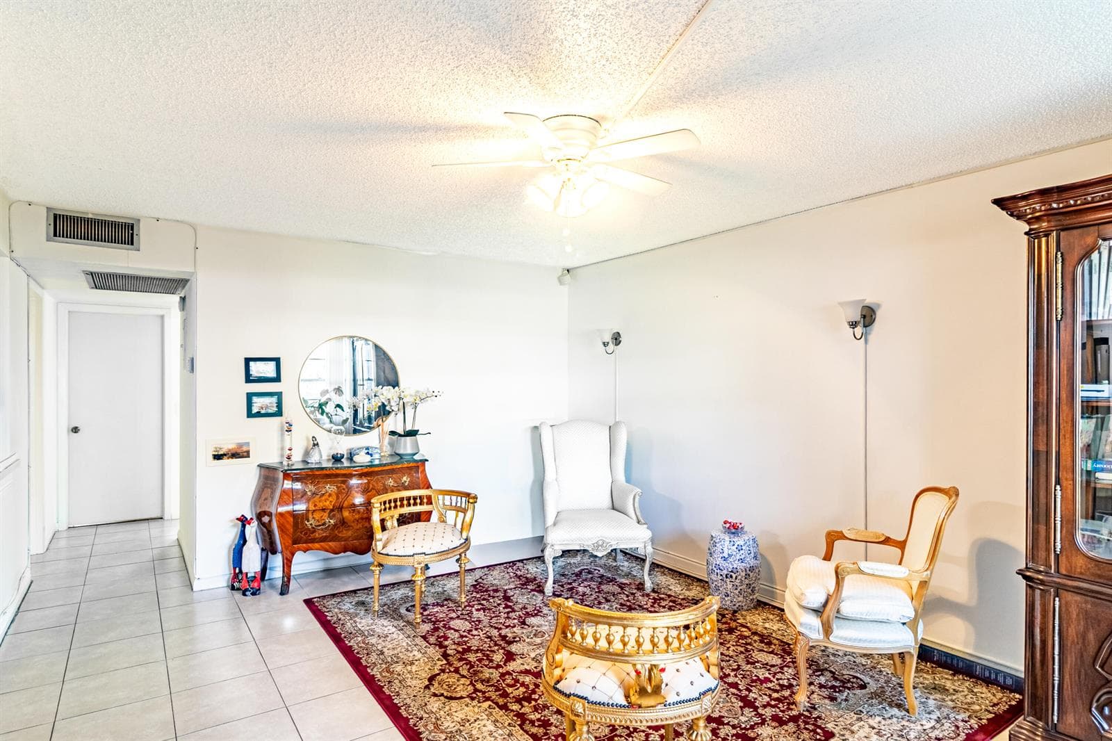 213 Fanshaw F, Boca Raton, FL 33434 photo 2