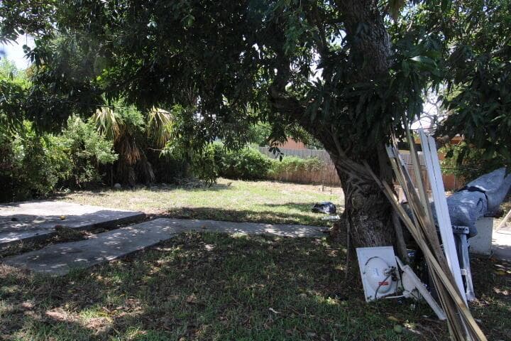 1417 W 32nd Street, Riviera Beach, FL 33404 photo 4