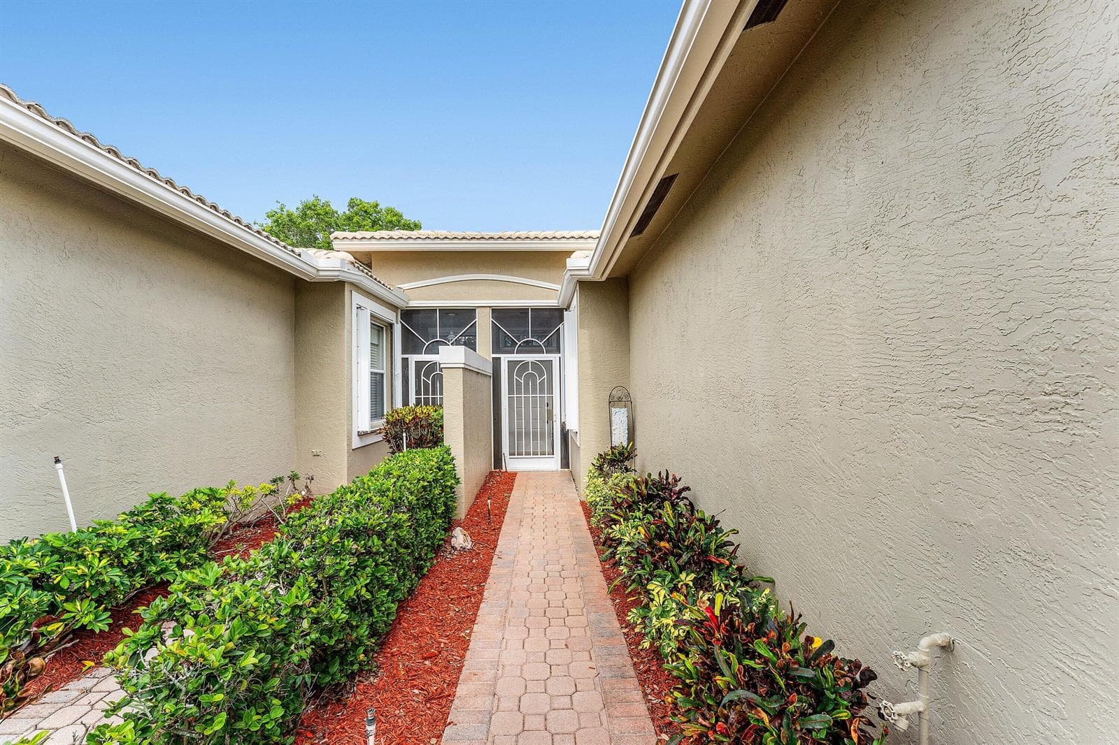 10760 Royal Caribbean Circle, Boynton Beach, FL 33437 photo 3