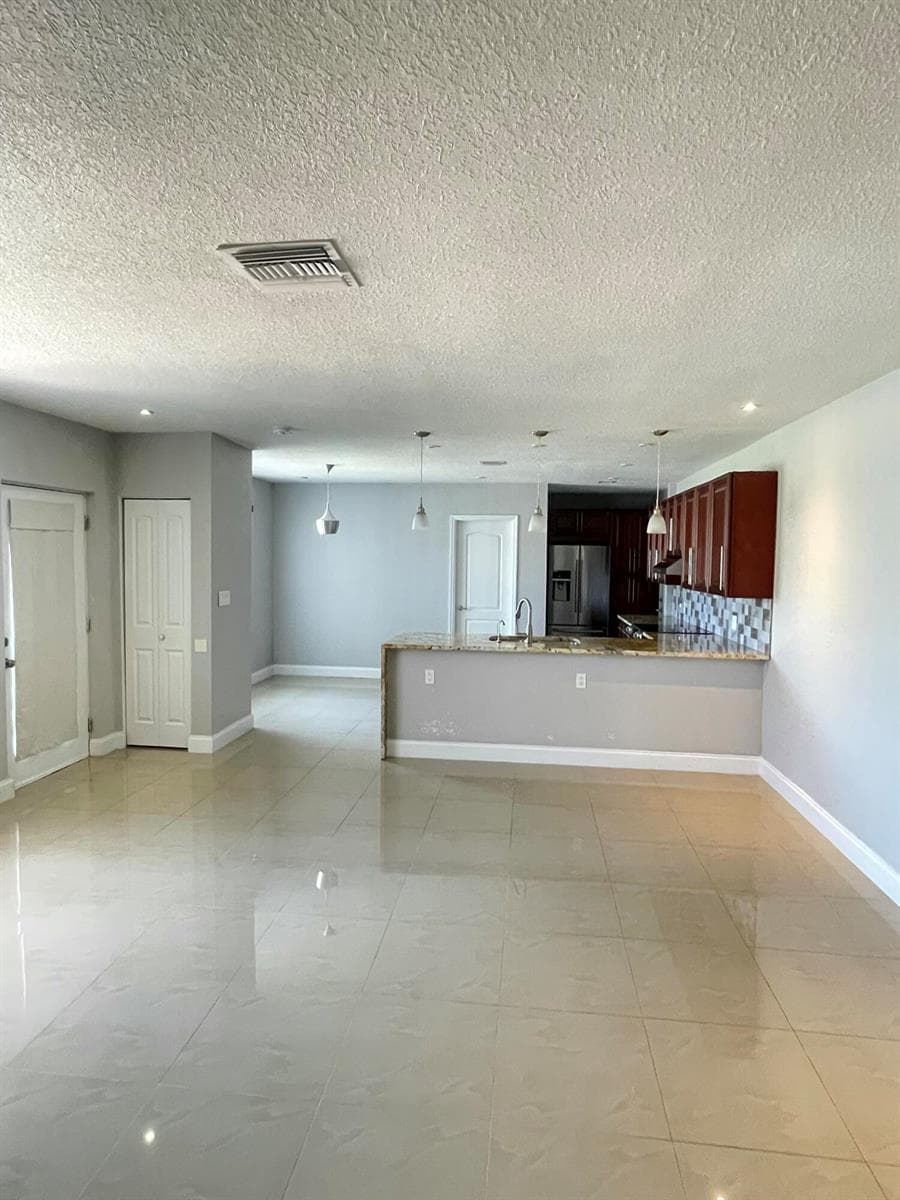 255 Foresteria Drive, Lake Park, FL 33403 photo 5