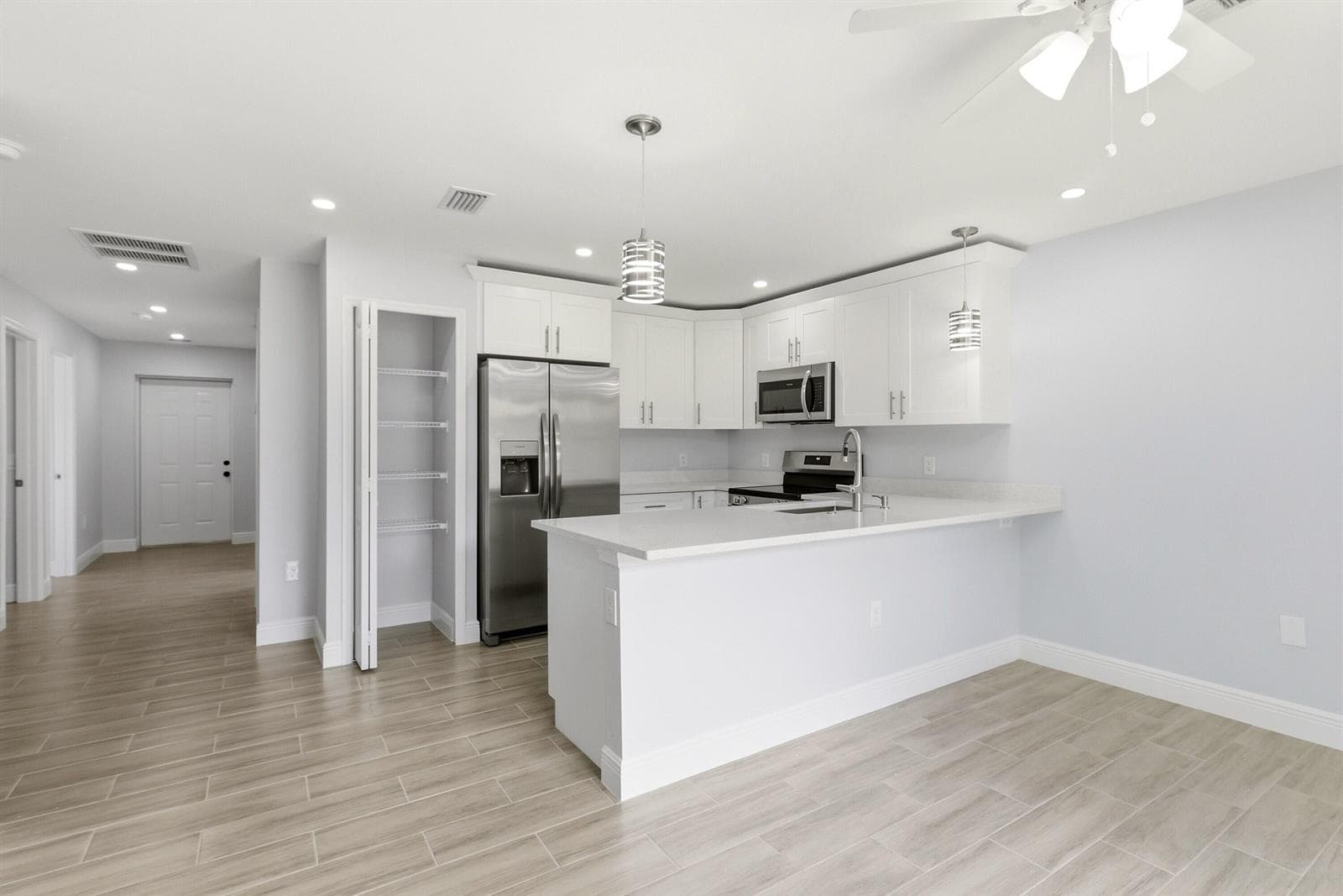 2955 Dunbar Street # Unit B, Fort Myers, FL 33916 photo 3