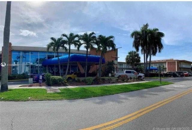 26 Diplomat Parkway # 2880, Hallandale Beach, FL 33009 photo 2
