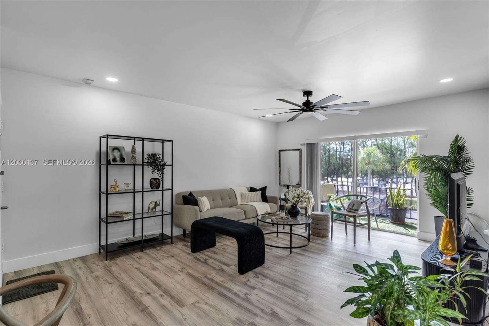 13726 SW 90th Ave # 28, Miami, FL 33176 photo 3