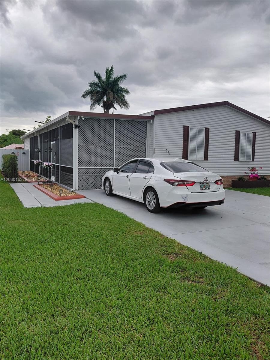 35303 SW 180th Ave, Homestead, FL 33034 photo 2