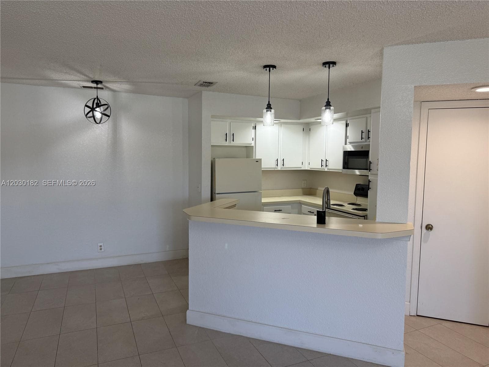 3330 N Pinewalk Dr N # 1623, Margate, FL 33063 photo 2