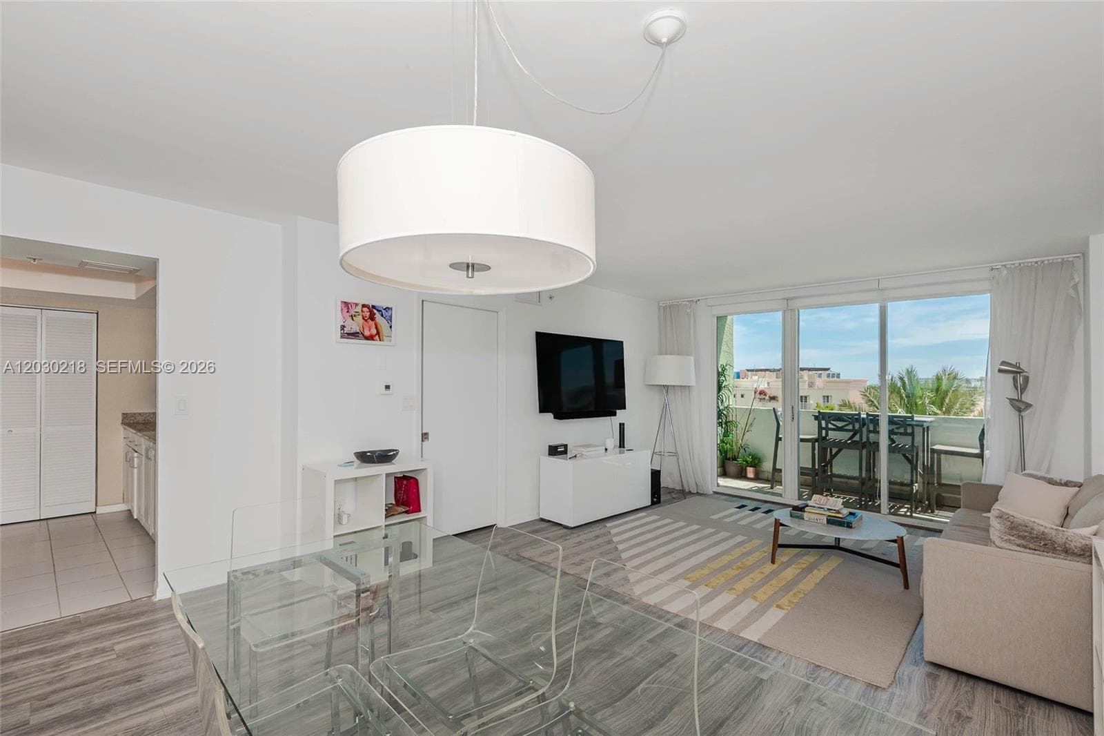 90 Alton Rd # 607, Miami Beach, FL 33139 photo 2