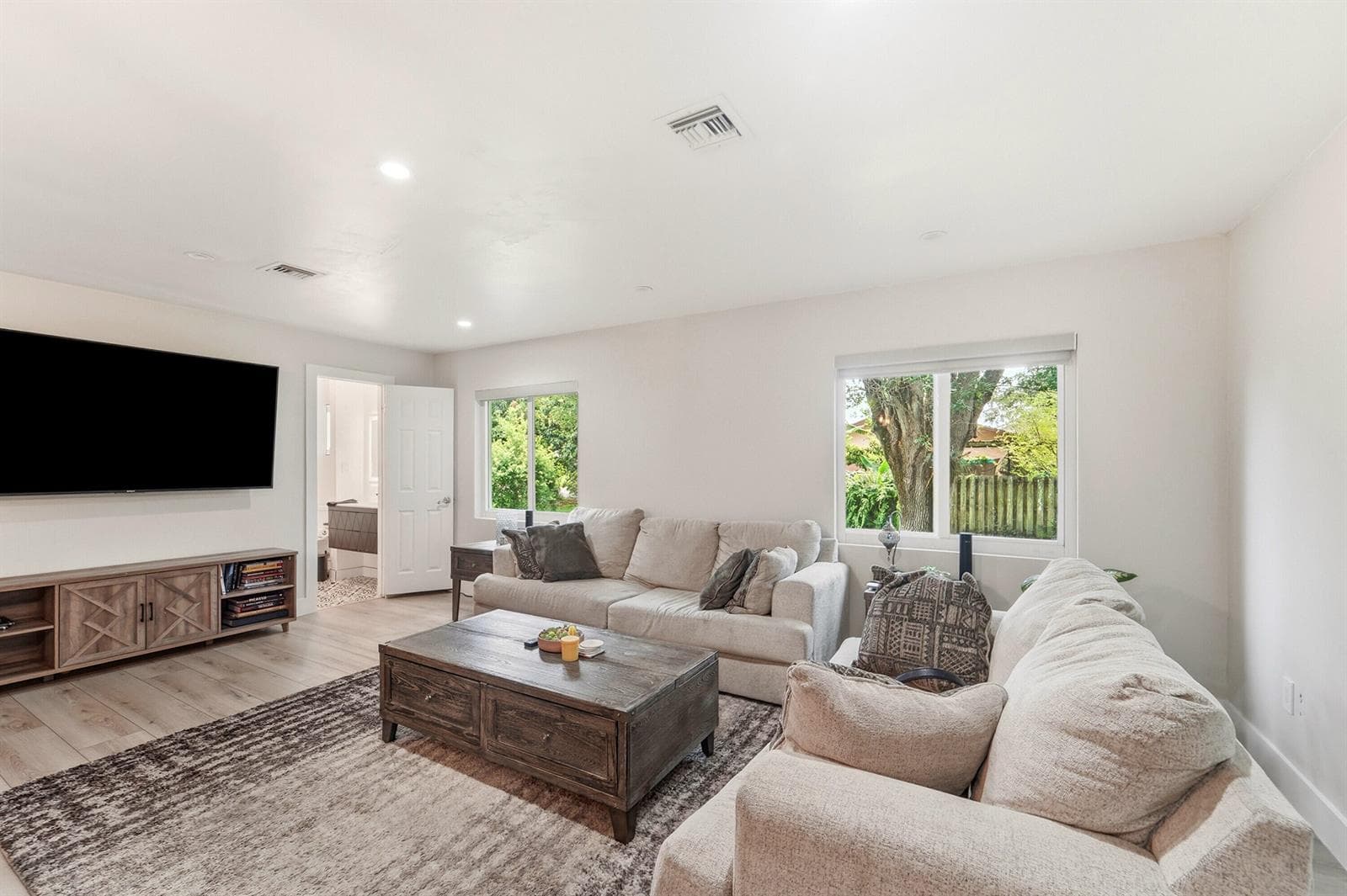 11700 NW 27th Street, Plantation, FL 33323 photo 4