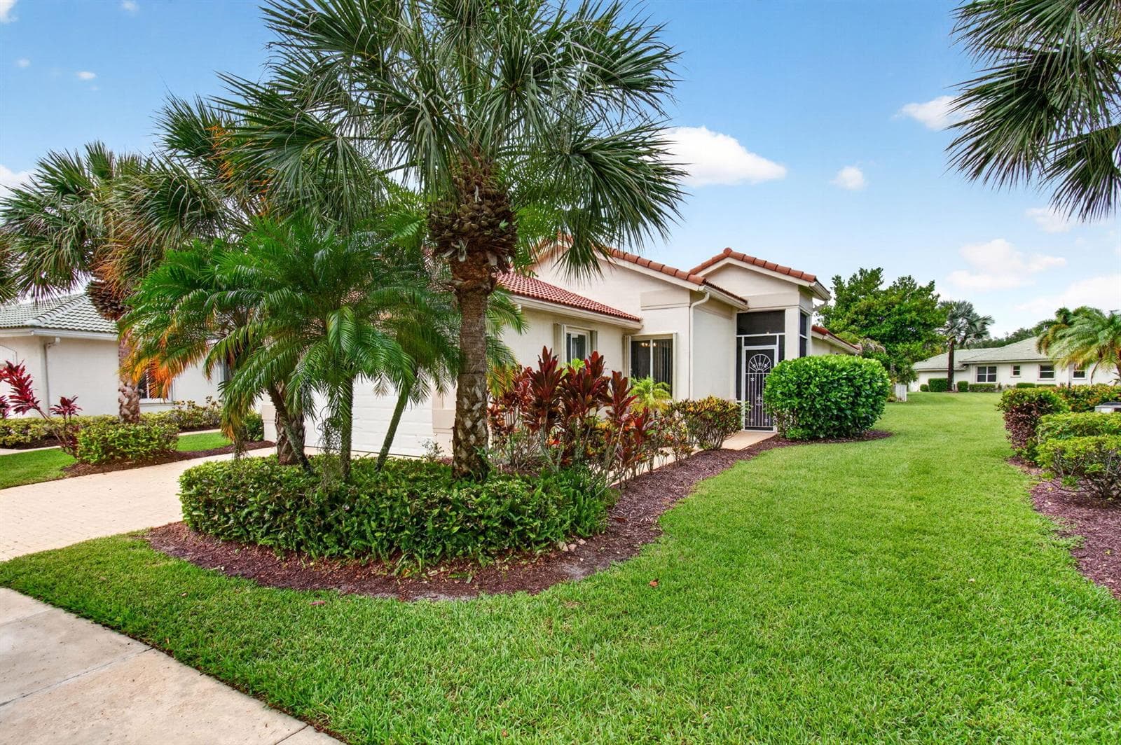 2752 Clipper Circle, West Palm Beach, FL 33411 photo 4