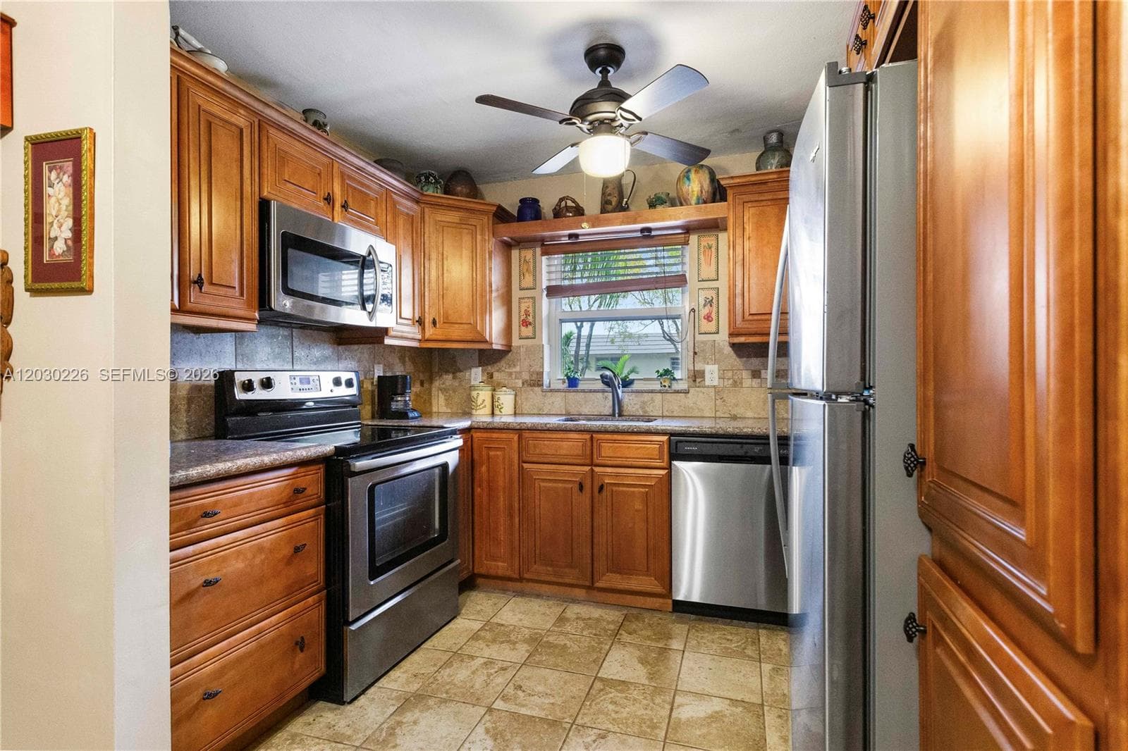 1425 Arthur St # 205A, Hollywood, FL 33020 photo 2