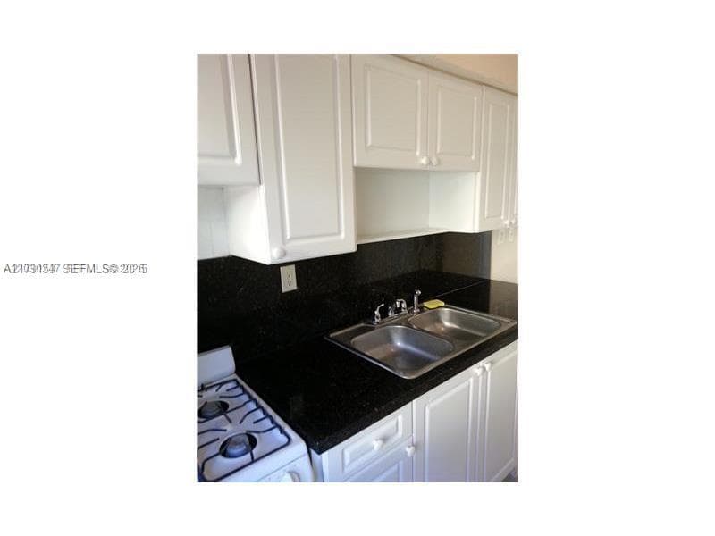 8320 Crespi Blvd # 11, Miami Beach, FL 33141 photo 5