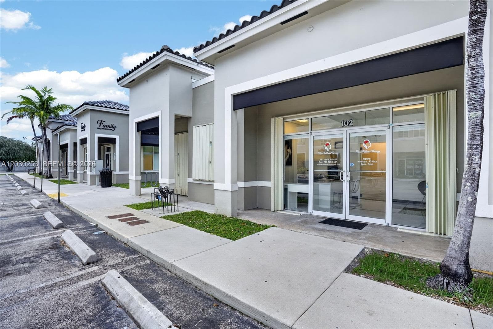 17690 NW 78th Ave, Hialeah, FL 33015 photo 3