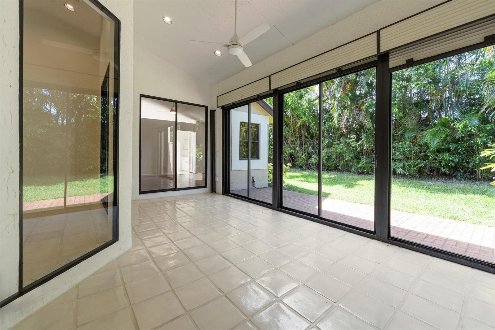 7219 Le Chalet Boulevard, Boynton Beach, FL 33472 photo 5