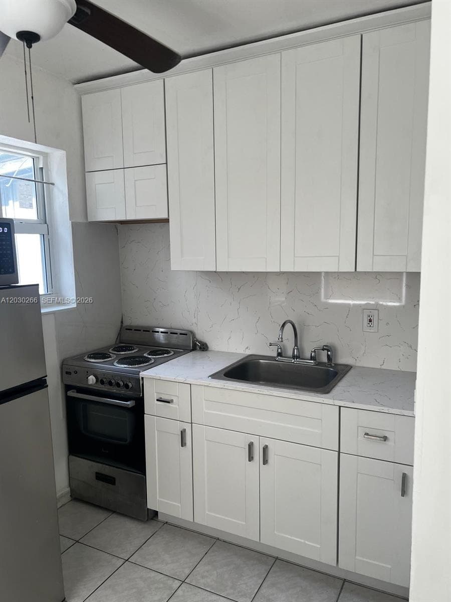 1821 SW 7th St # 7, Miami, FL 33135 photo 2
