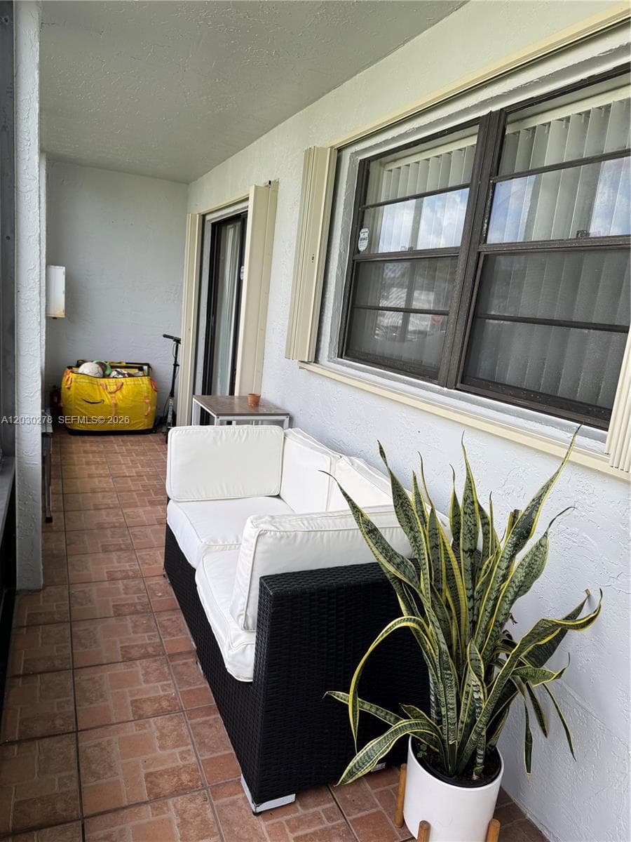 18250 Mediterranean Blvd # 1502, Hialeah, FL 33015 photo 4